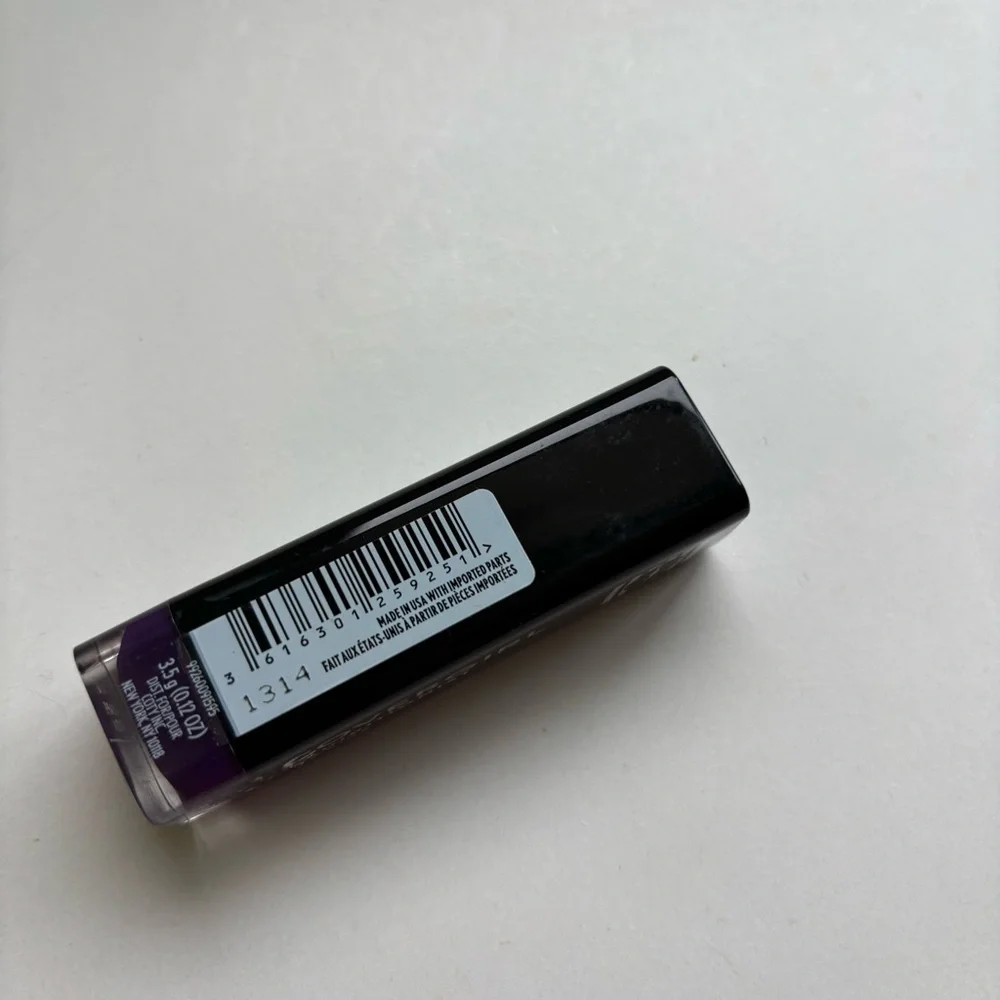 COVERGIRL Exhibitionist Creme Lipstick - 530 Grape Soda - Picture 2 of 3